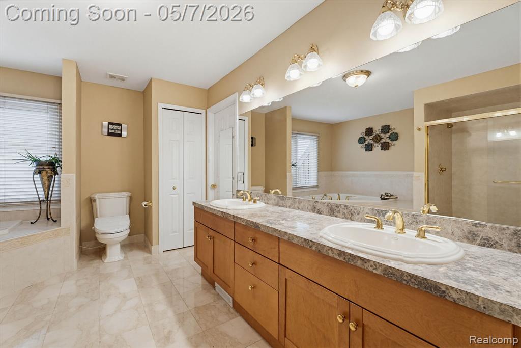 43376 Chester Drive, Sterling Heights, MI 48314 — Photo 43