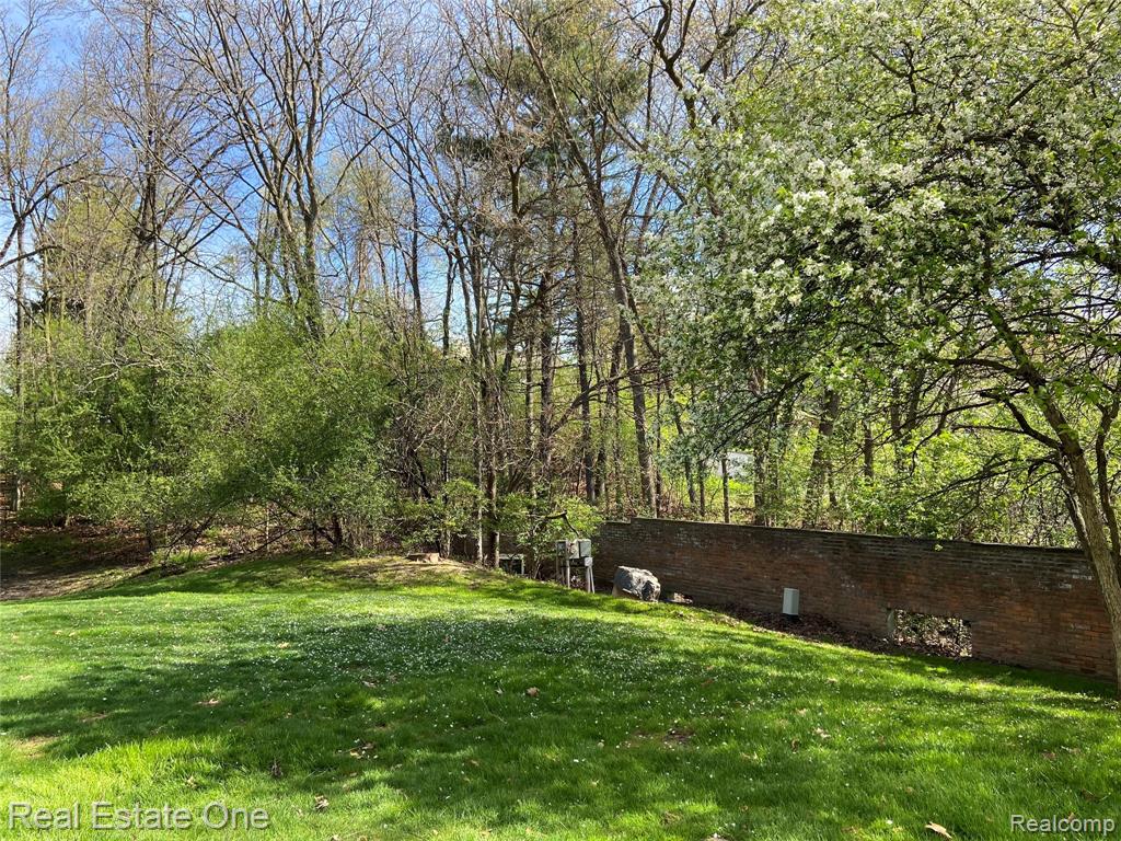 6463 Maple Hills Lane, Bloomfield Hills, MI 48301 — Photo 6