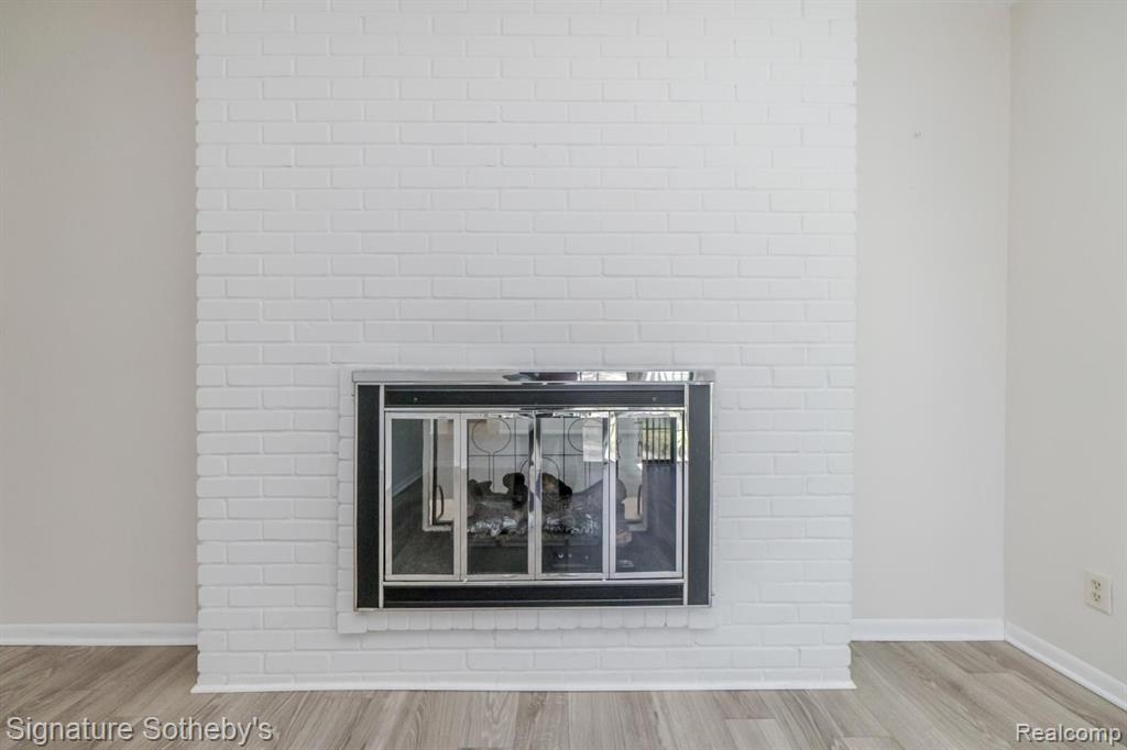 6015 PEBBLE LANE, West Bloomfield, MI — Photo 25