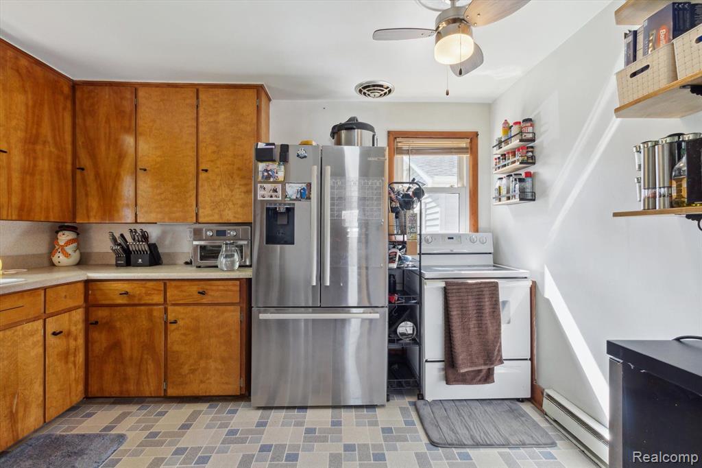 716 Allen Street, Caro, MI 48723 — Photo 9