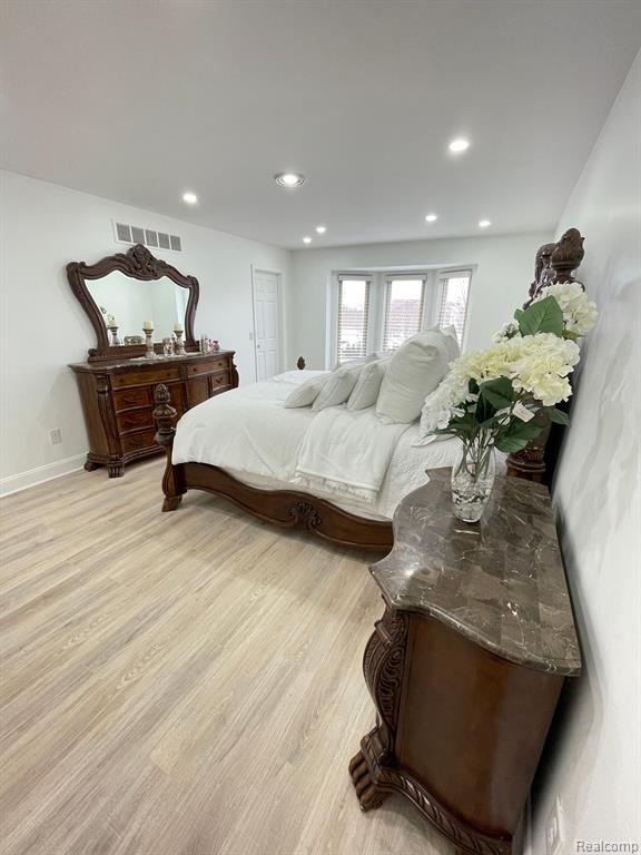 53775 CRANSTON Drive, Macomb, MI 48042 — Photo 31