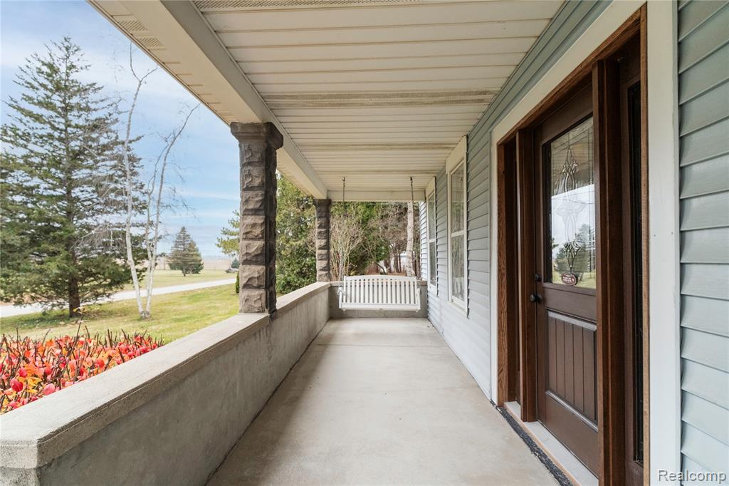 2428 Hubbard Road, Monroe, MI 48161 — Photo 6
