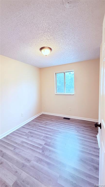 7052 Toepfer Road, Warren, MI 48091 — Photo 29