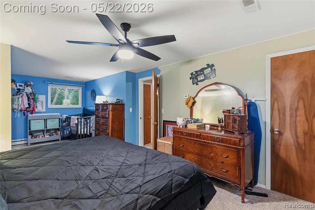 47735 Jeffry, Utica, MI 48317 — Photo 18