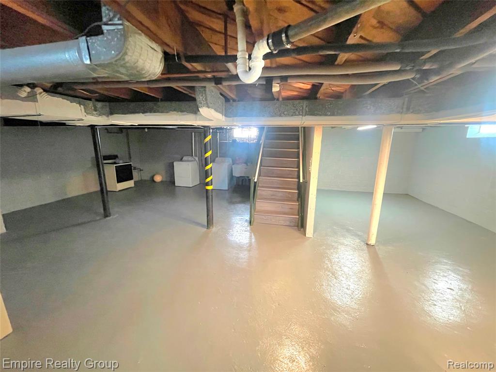 913 N Vernon Street, Dearborn, MI 48128 — Photo 20