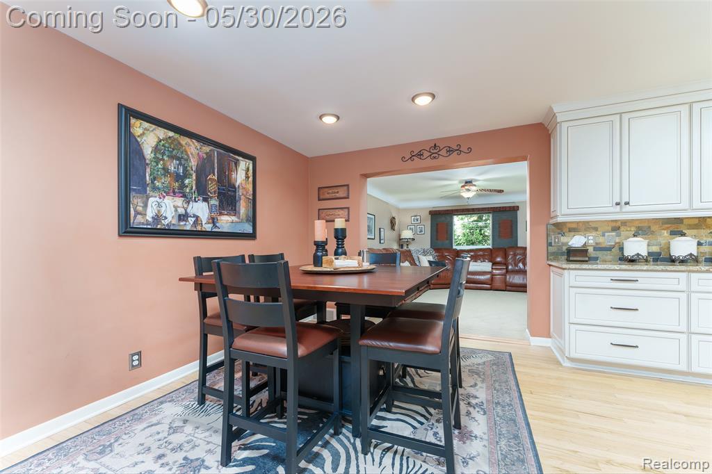 2172 Devonshire Road, Bloomfield Hills, MI 48302 — Photo 16
