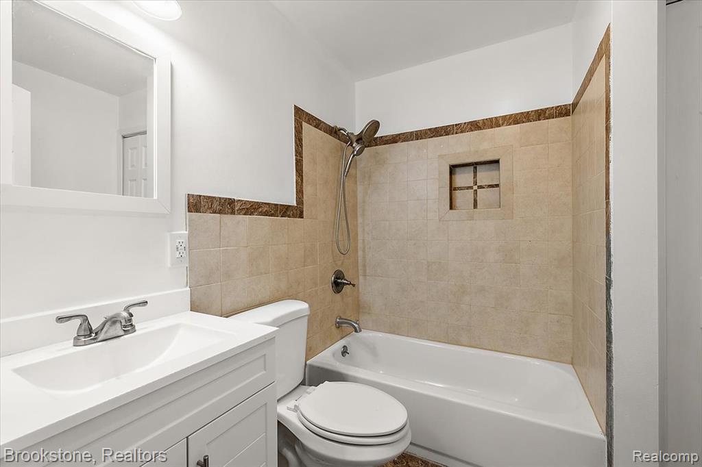 11770 Riverdale, Redford, MI 48239 — Photo 14