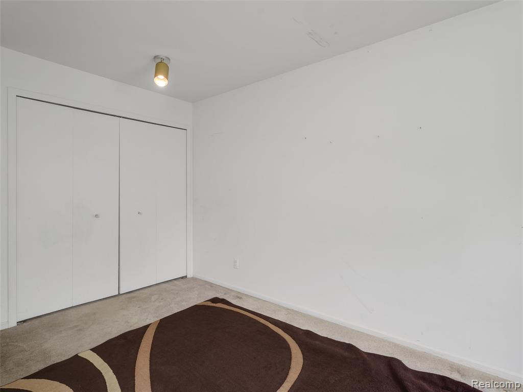 1127 S Lake Drive, 206, Novi, MI 48377 — Photo 8