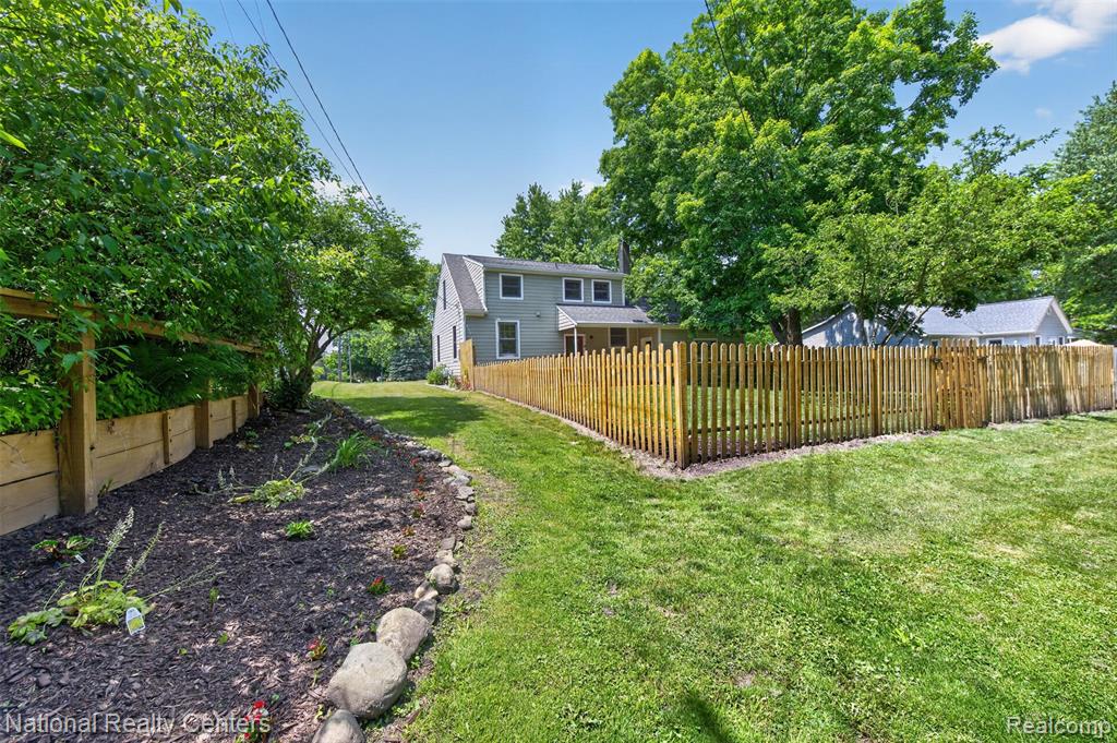 502 N Main Street, Webberville, MI 48892 — Photo 42