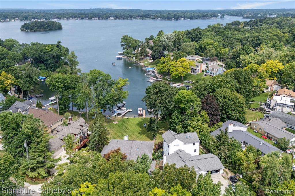 1745 Ridge Road, White Lake, MI 48383 — Photo 42
