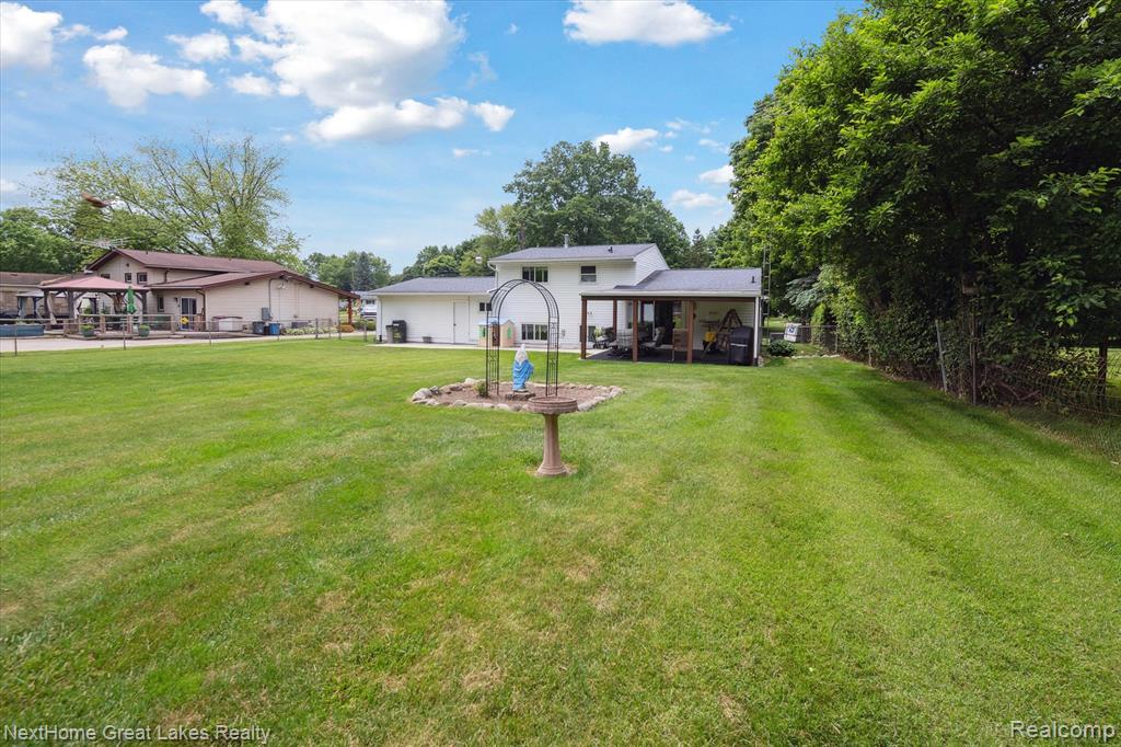 4098 Sam Snead Drive, Flint, MI 48506 — Photo 44