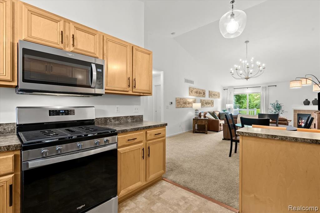 4685 Summer Ridge Drive, Howell, MI 48843 — Photo 7