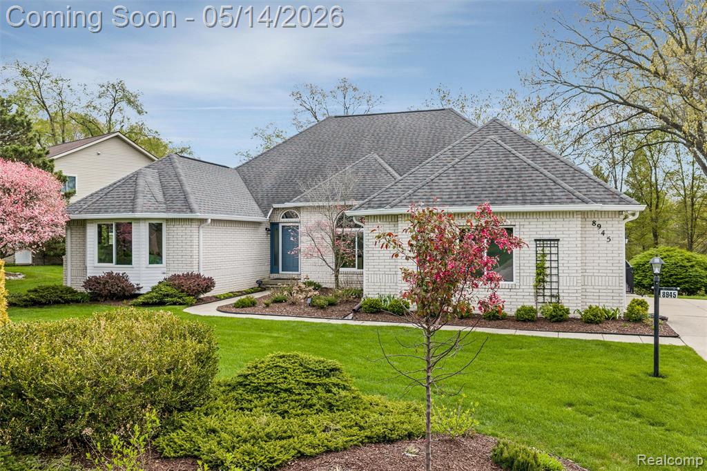 8945 Huron Bluffs Drive, White Lake, MI — Photo 36