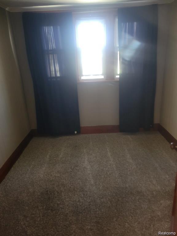 85 AHRENS Street, Mount Clemens, MI 48043 — Photo 25