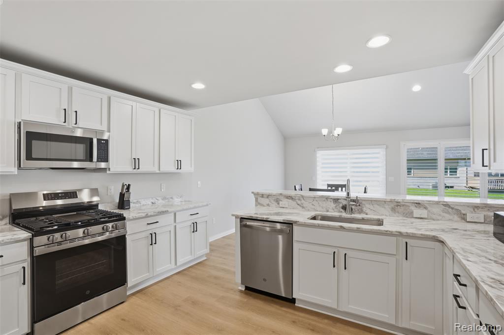 33806 Au Sable Drive, 38, New Baltimore, MI 48047 — Photo 15
