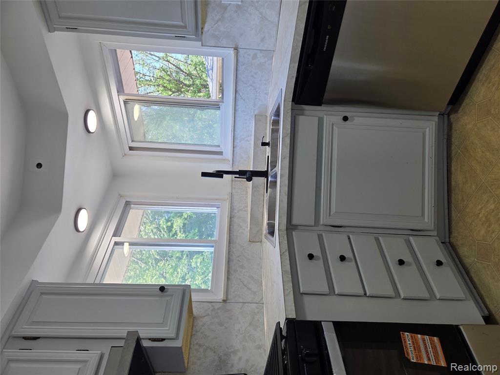 511 McKinley Avenue, Flint, MI 48507 — Photo 15