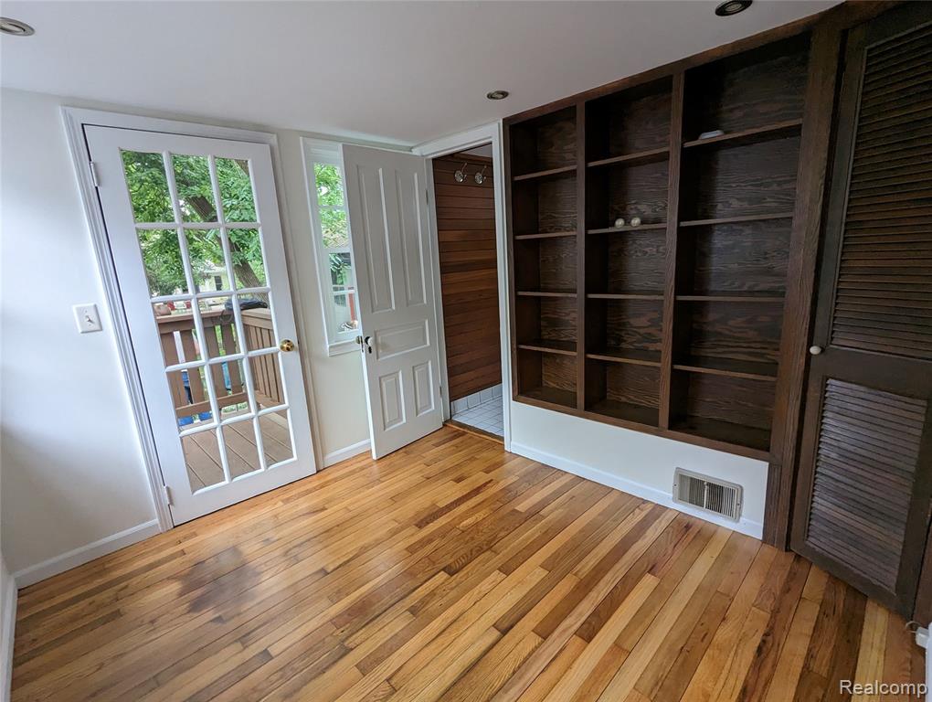 519 6th Street, Ann Arbor, MI 48103 — Photo 11
