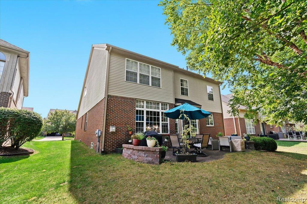 16401 LINCOLN Drive, Northville, MI 48168 — Photo 5