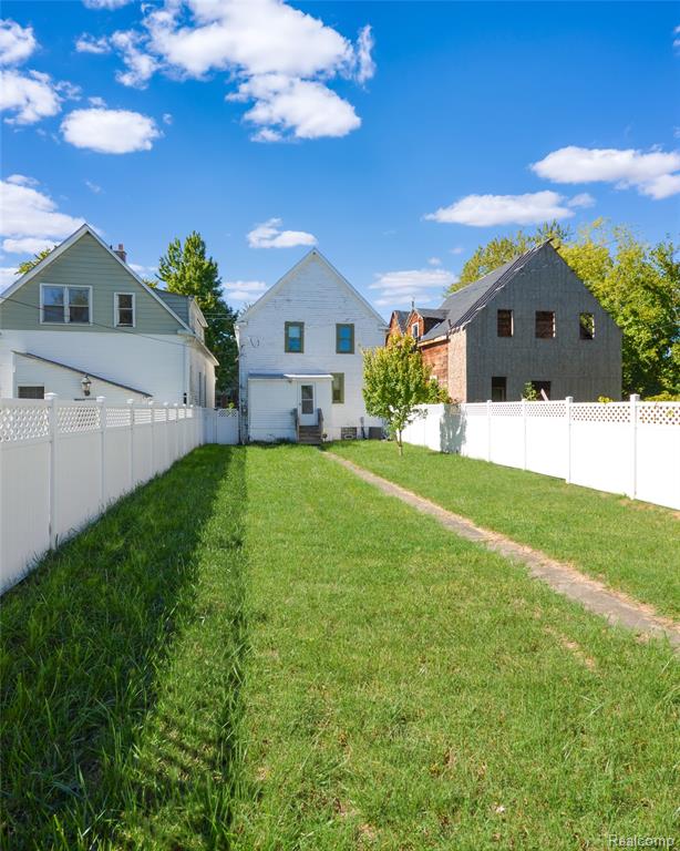 1474 Shipherd Street, Detroit, MI 48214 — Photo 32