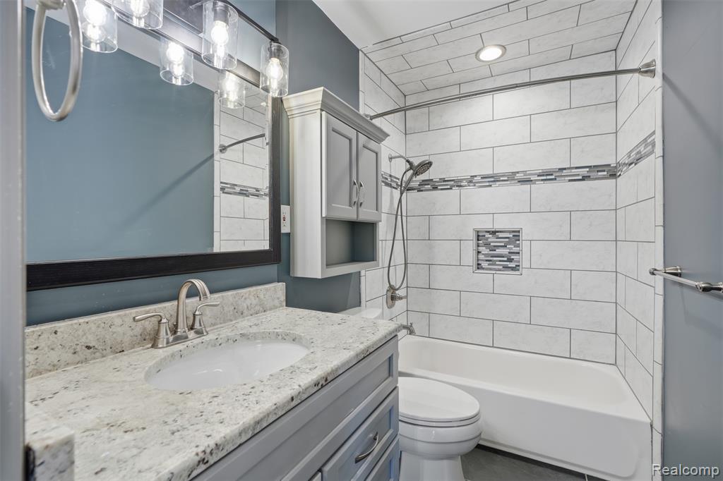 9081 Marlowe Avenue, Plymouth, MI 48170 — Photo 19