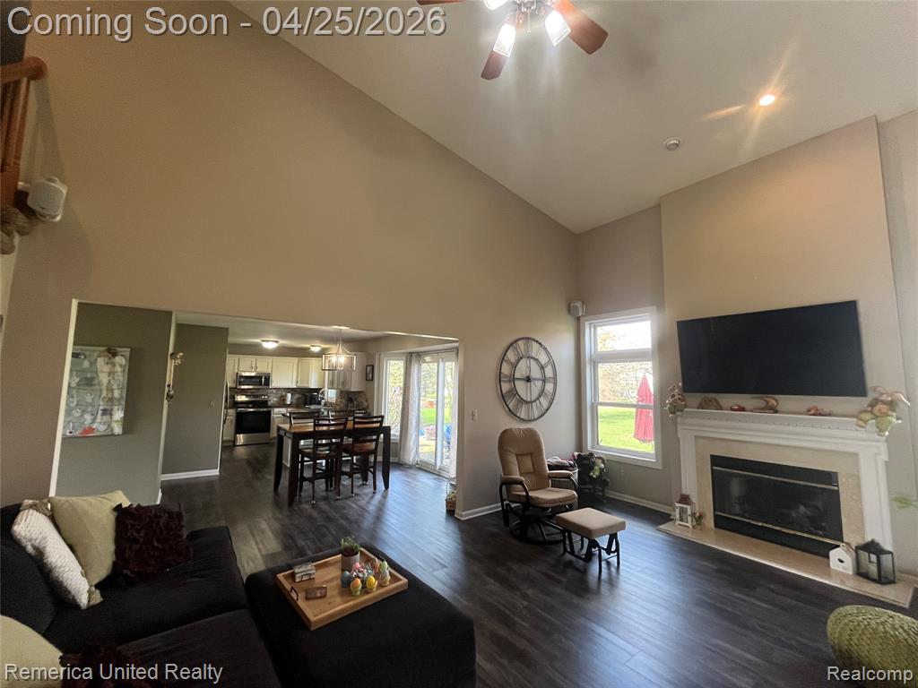 2505 Foxgrove Court, Highland, MI 48356 — Photo 11