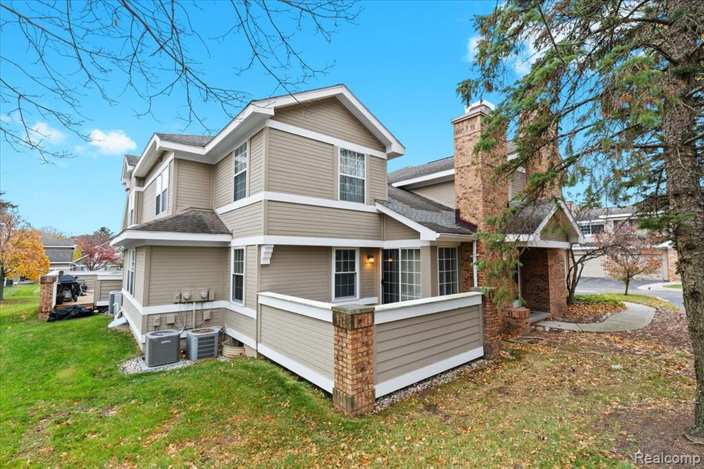 6798 Andiron Court, West Bloomfield, MI — Photo 26
