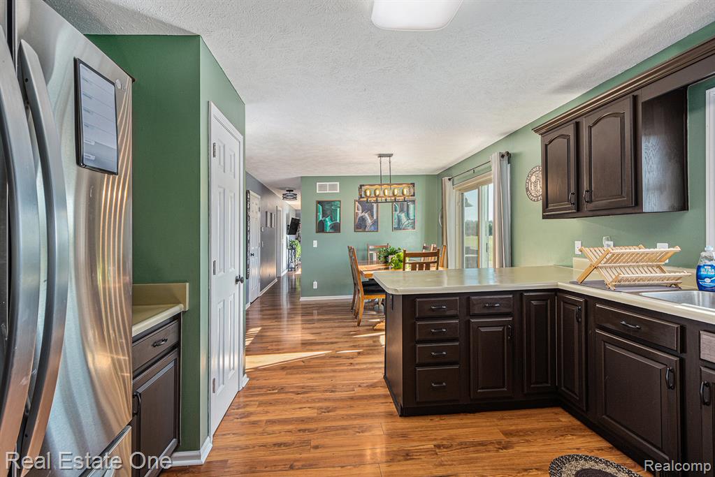 1074 Deer Valley Valley, Manchester, MI 48158 — Photo 8