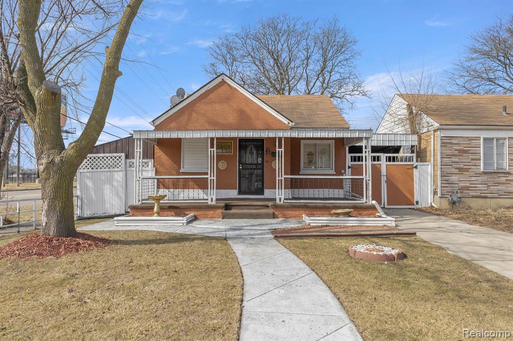 6305 ARCHDALE Street, Detroit, MI 48228 — front exterior