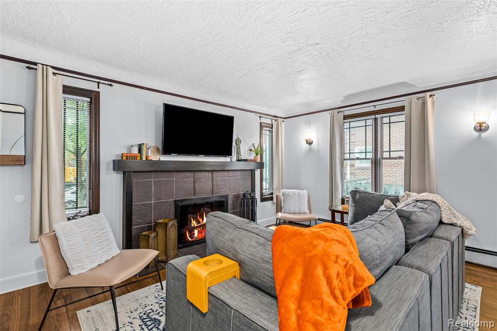 604 W Hudson Avenue, Royal Oak, MI 48067 — Photo 25