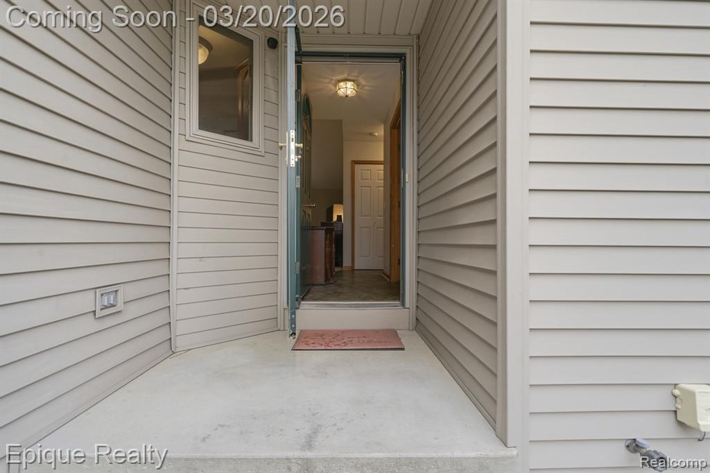 1331 SUNSET Boulevard, Flint, MI 48507 — Photo 4