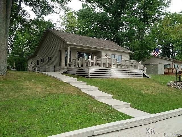 4181 S OAK Drive, Beaverton, MI 48612 — Photo 33