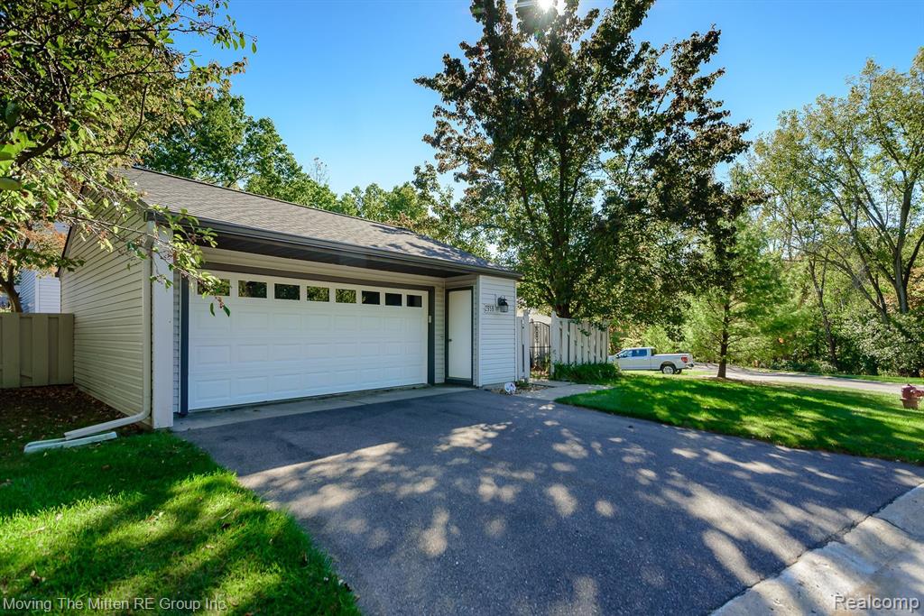 2959 BRECKENRIDGE Drive, Brighton, MI 48114 — Photo 48