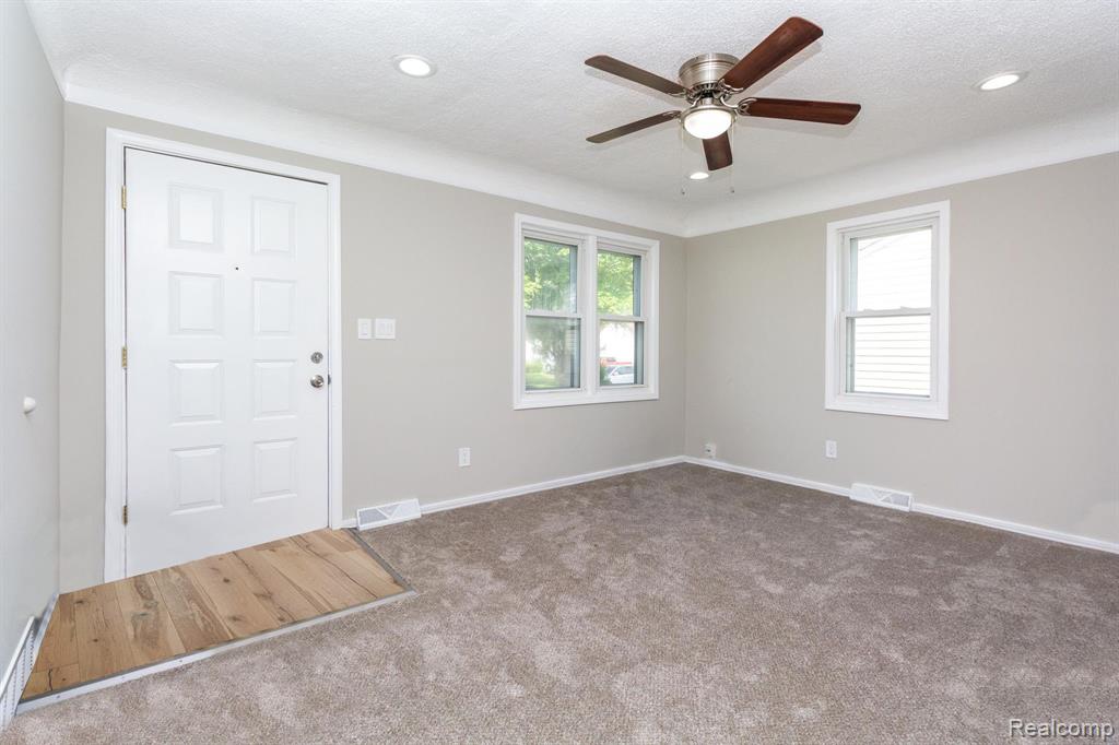5961 McGuire Street, Taylor, MI 48180 — Photo 3