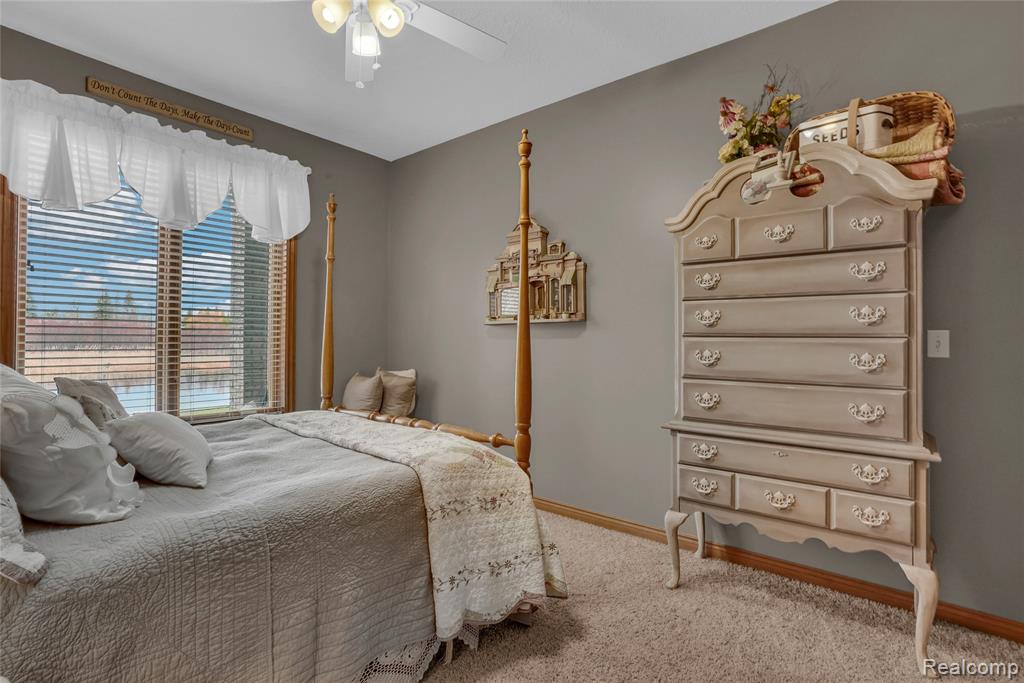 130 Whites Court, Houghton Lake, MI, 48629