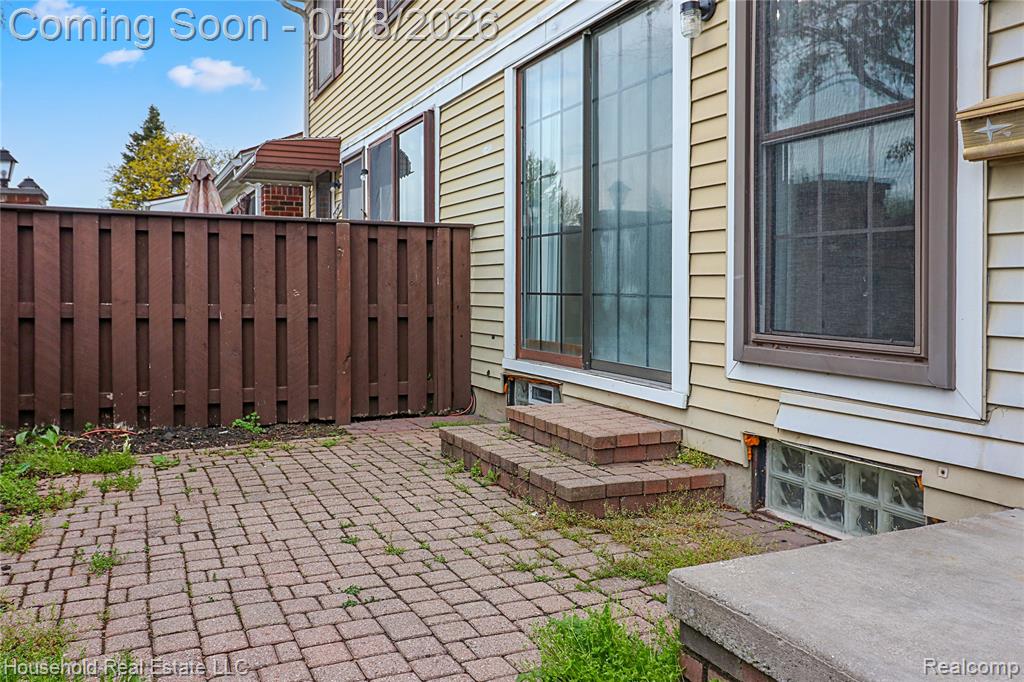 39363 Heatherheath Drive, Clinton Twp, MI 48038 — Photo 17