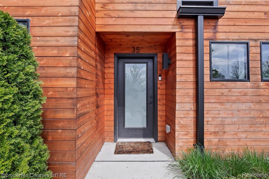 533 E Harrison Avenue, 35, Royal Oak, MI 48067 — Photo 3
