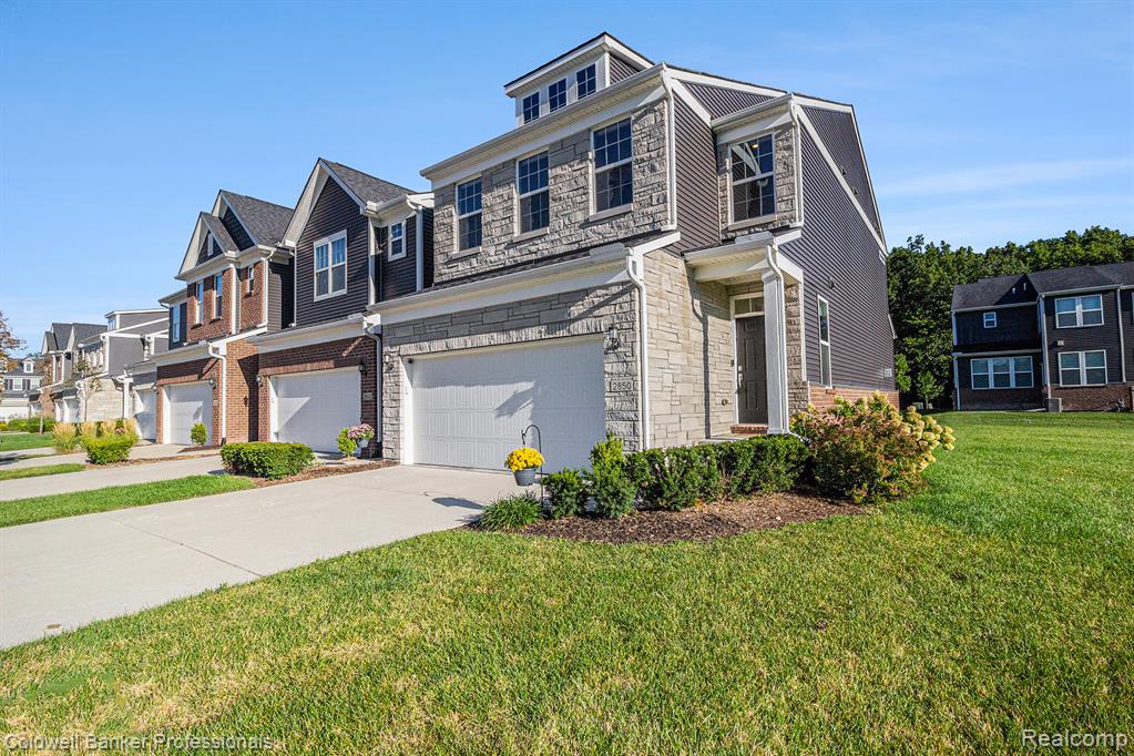 2850 Fairgrove Crescent Drive, Ann Arbor, MI 48108 — Photo 3