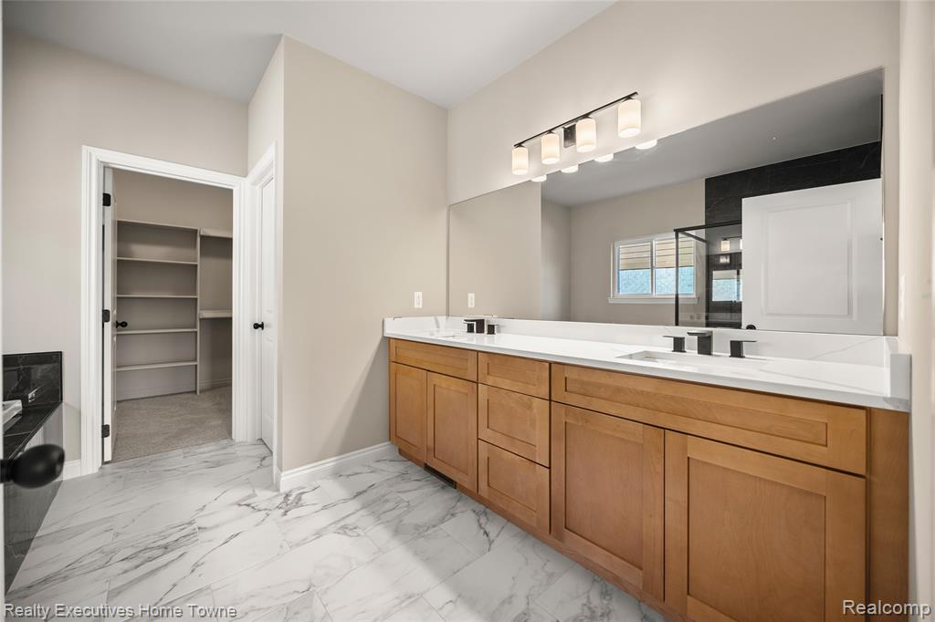 35962 Cascade Drive, New Baltimore, MI 48047 — Photo 19