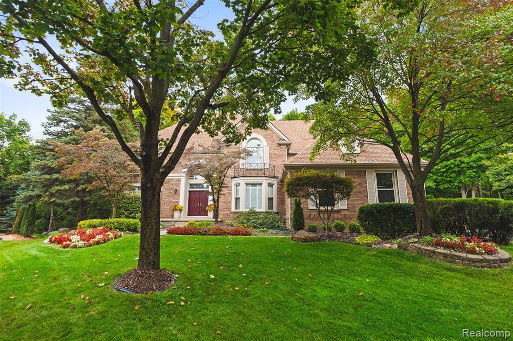 6993 Crosswell Drive, West Bloomfield, MI — Photo 46