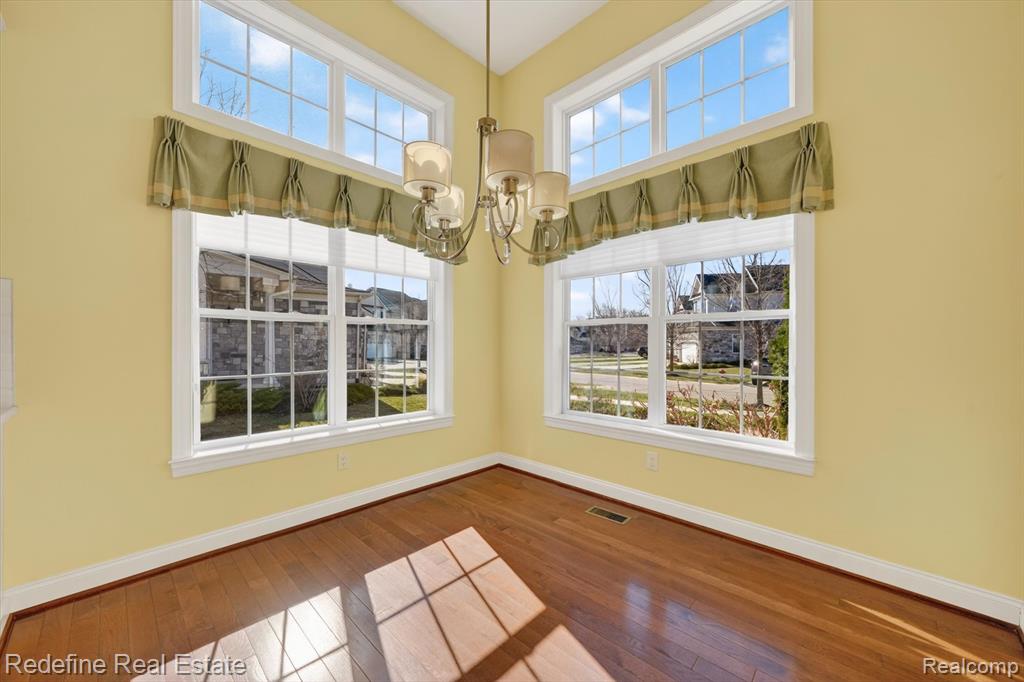 42896 Cardinal Way, Novi, MI — Photo 15