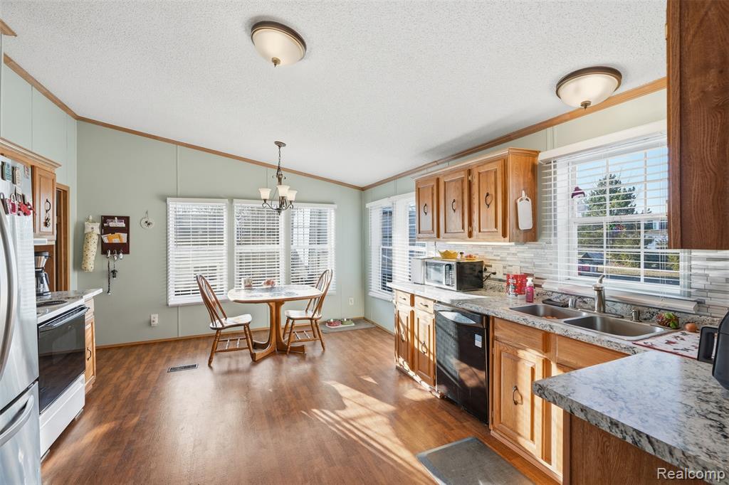 13330 Nelson Road, Bath, MI 48808 — Photo 6