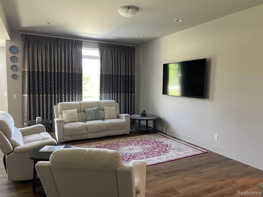 9229 TULIP, Plymouth, MI 48170 — Photo 51