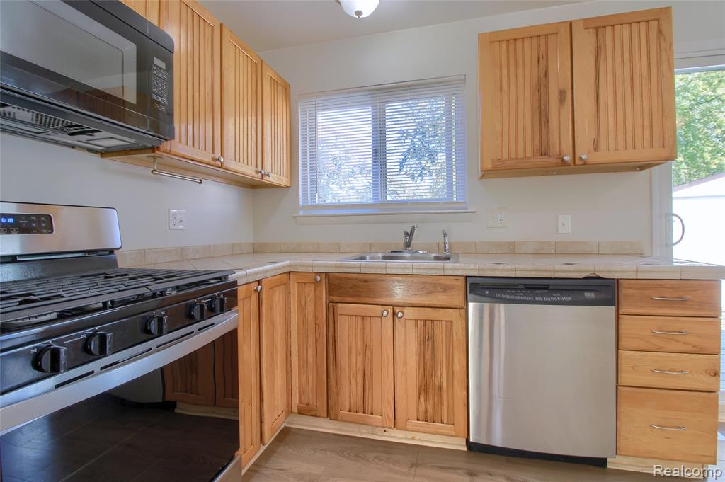 9985 Jackson Lane, Van Buren, MI 48111 — Photo 9