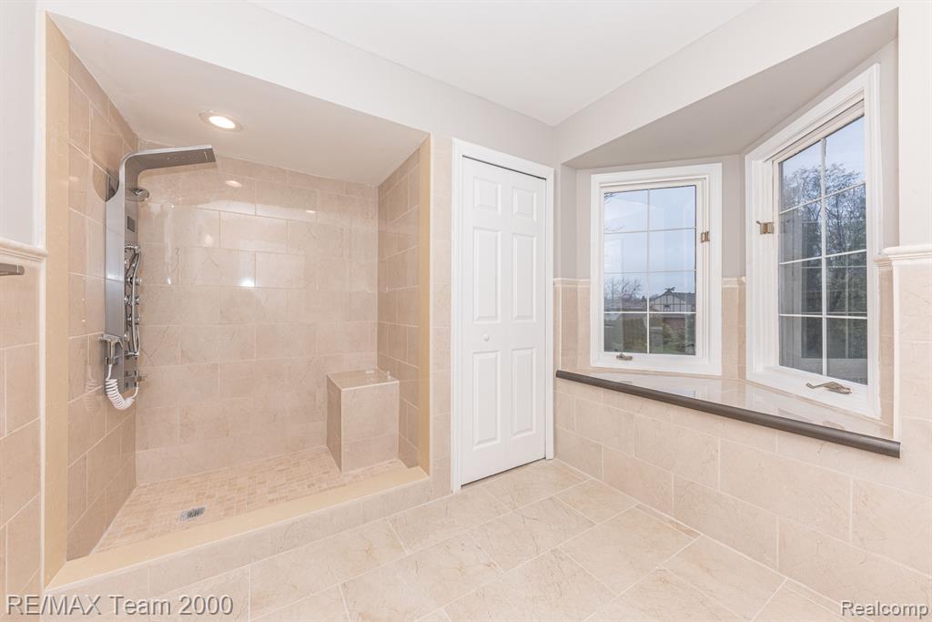 17148 PON VALLEY Drive, Northville, MI 48168 — Photo 27