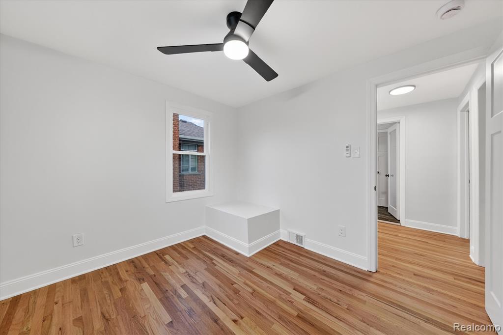 12819 Pembroke Avenue, Detroit, MI 48235 — Photo 21
