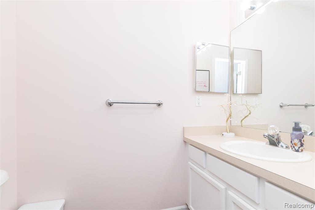 9414 Timber Ridge Drive, Grand Blanc, MI 48439 — Photo 23