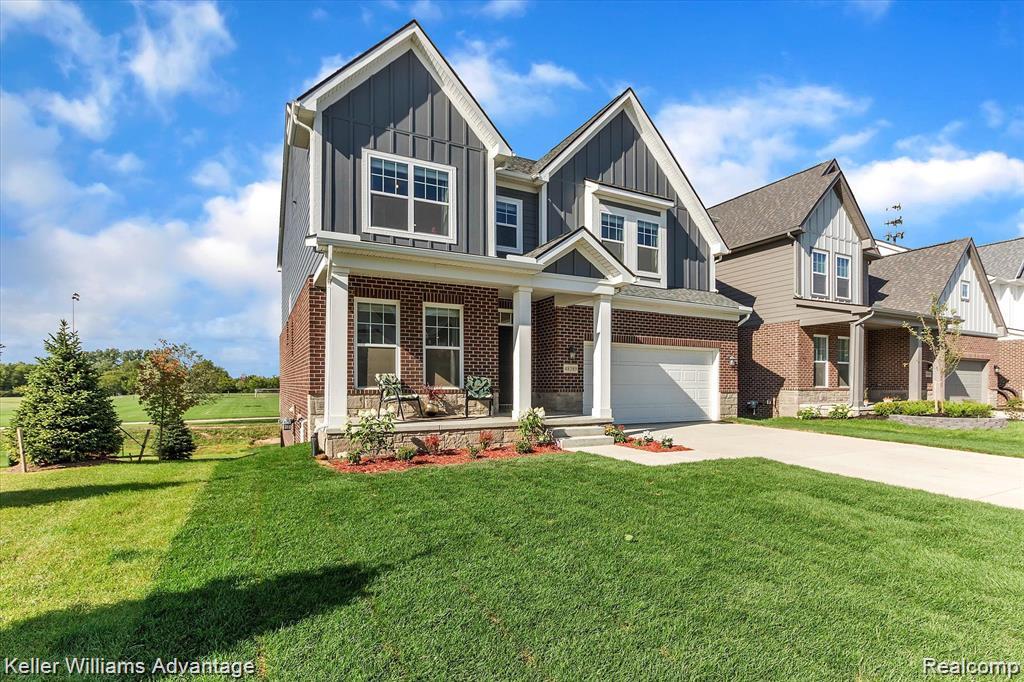 48389 Fieldstone Drive, Northville, MI — Photo 2