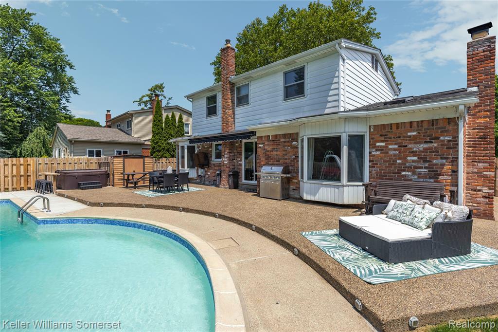 5795 LIMESTONE Drive, Troy, MI 48085 — Photo 49