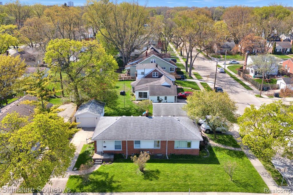 817 W 12 MILE Road, Royal Oak, MI 48073 — Photo 2