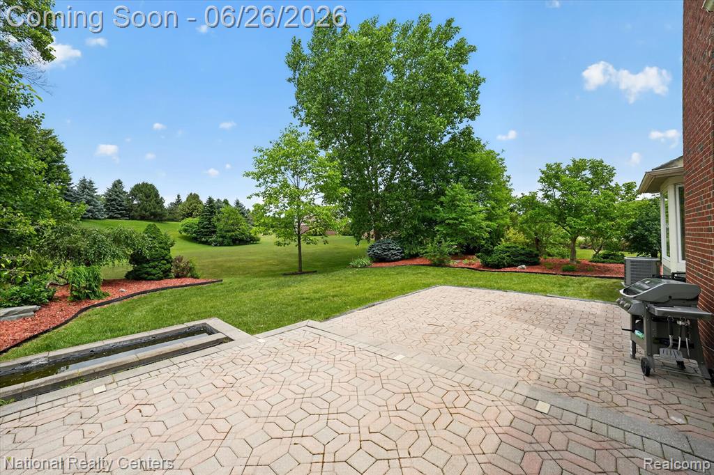12257 Chandler Drive, Plymouth, MI 48170 — Photo 57